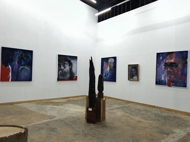 เดินเสพงานศิลป์บรรยากาศริมน้ำที่หอศิลป์ริมน่าน