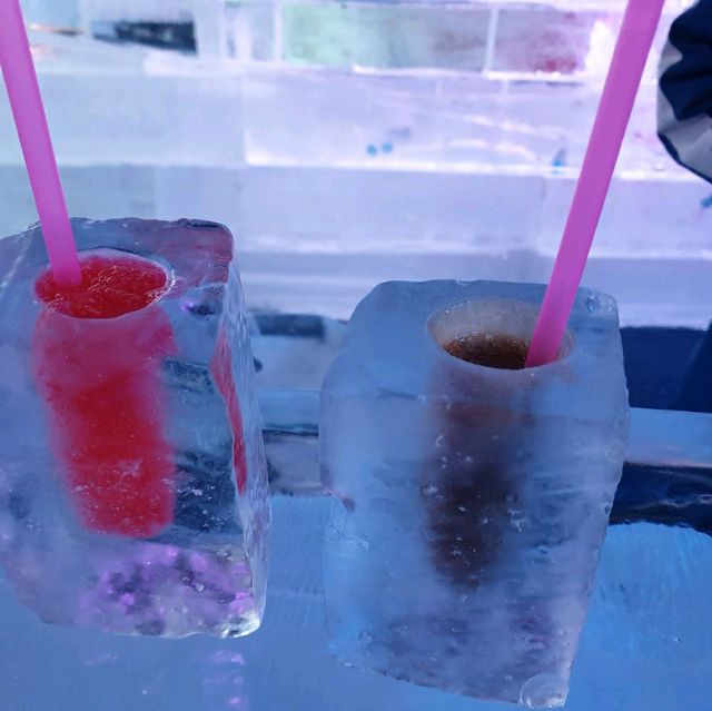 FROST Magical Ice Of Siam  Pattaya