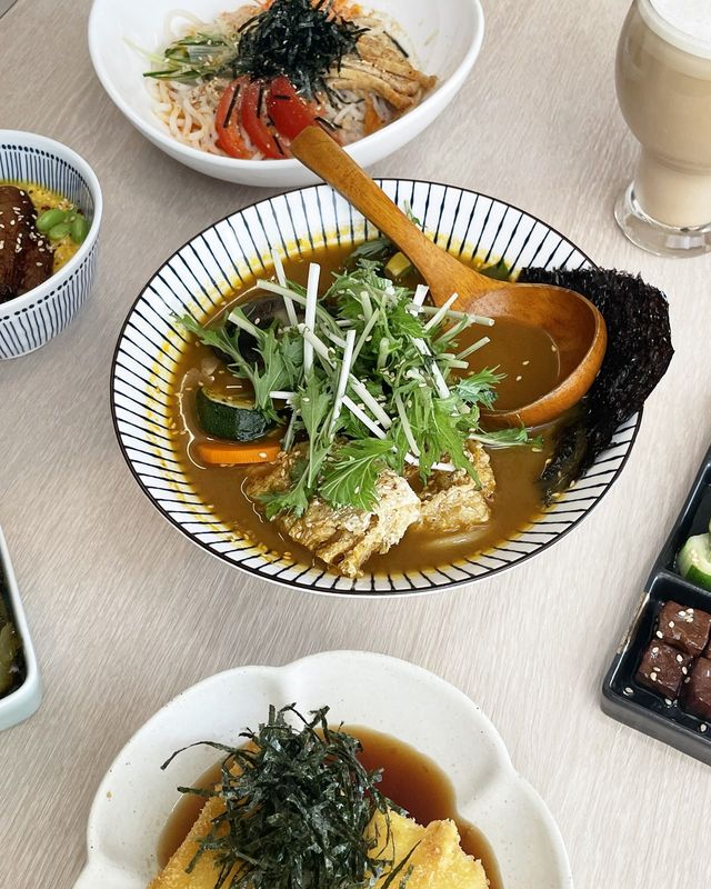 高雄素食探店 | 有樹食