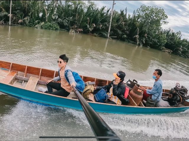 บ้านขุนสมุทรจีนโฮมสเตย์ - ผู้ใหญ่สมร เข่งสมุทร
