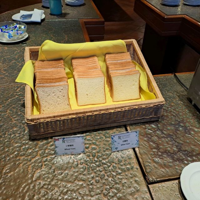 麗景灣藝術酒店自助早餐的個人感受