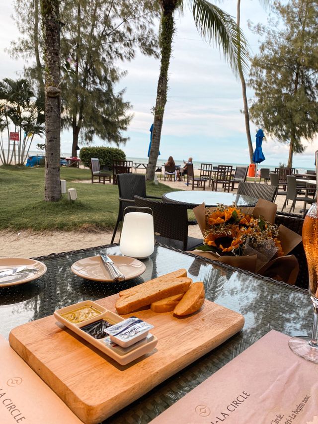 Dinner on the beach in Penang ✨🇲🇾