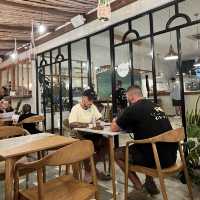 🇮🇩 Bottega Italiana - good 🇮🇹 food 