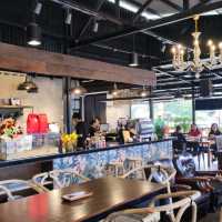 JAPANESE FOOD AT KAIZEN BUDA