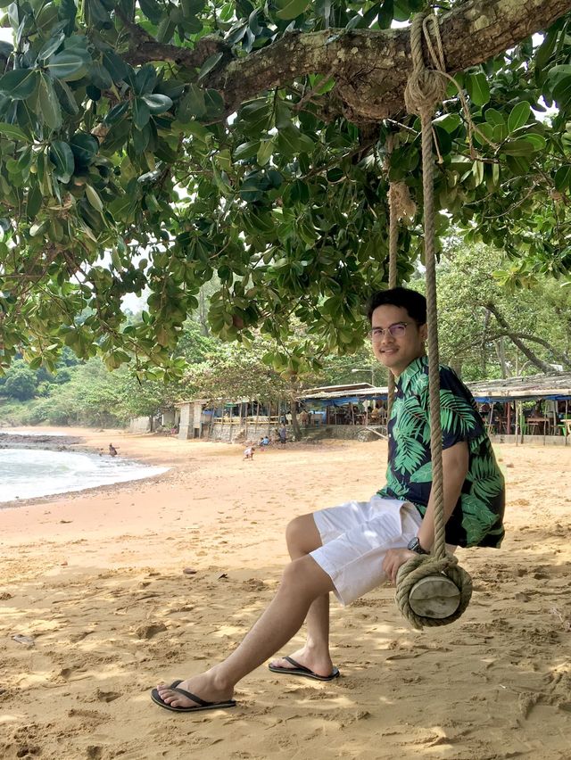 หาดอ่าวยาง ท่าใหม่ จันทบุรี 🏖️🌊🌿
