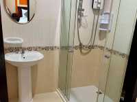 บ้านฟ้าทะเลจันทร์รีสอร์ต Baan Faa Talaychan Resort