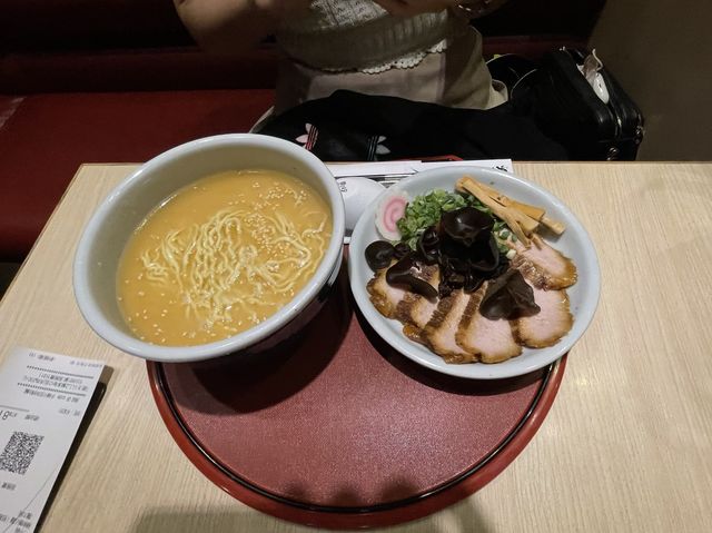 臺中西屯 日式拉麵 山頭火拉麵 大遠百台中店