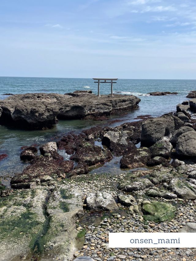 【茨城 大洗】見たら金運アップするかも！？海に浮かぶ鳥居⛩️