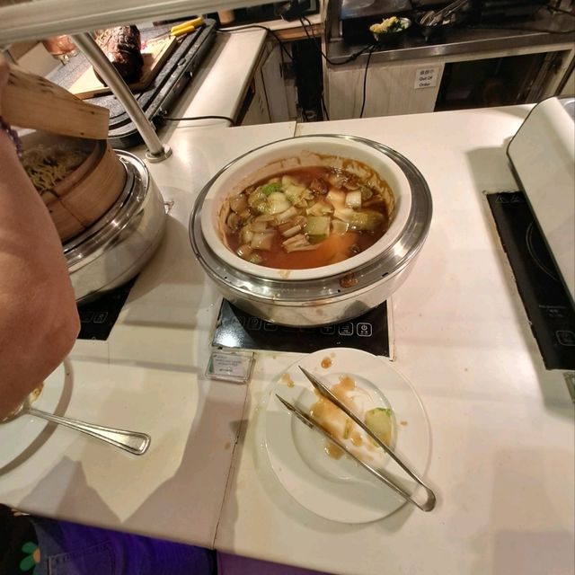 富豪香港酒店自助晚餐的個人體驗