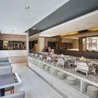 The Grass Serviced Suites รีวิว