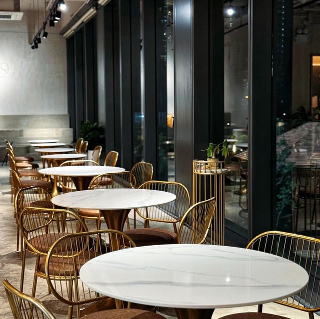 ☕️ 啟德人氣咖啡店! 獅子山景 ☕️ 啟德人氣咖啡店! 獅子山景