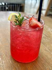 มา-หา-รัก คาเฟ่ Chill out cafe & Bar เกาะล้าน