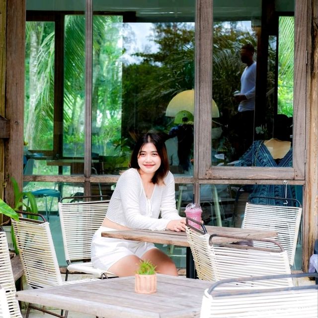 Cafe Jen’ ท้ายเหมือง พังงา CAFÉ JEN 