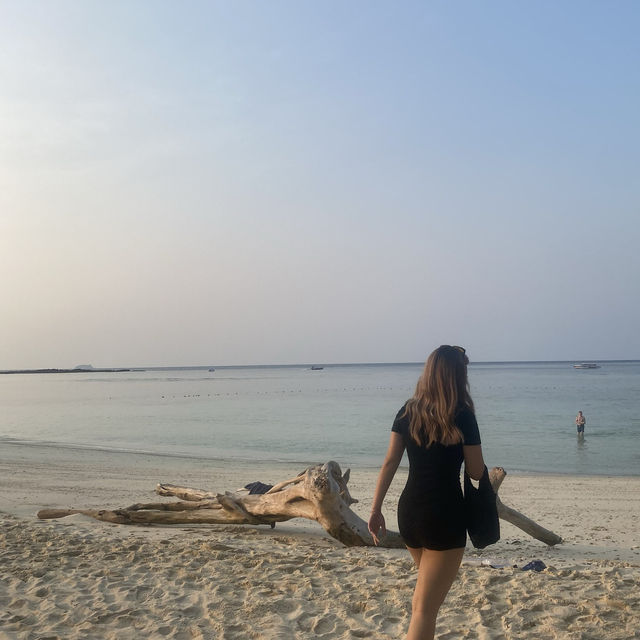 Hidden Long Beach - Phi Phi Island 