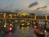 สตรีทฟู้ด สตรีทใจ ในฮอยอัน