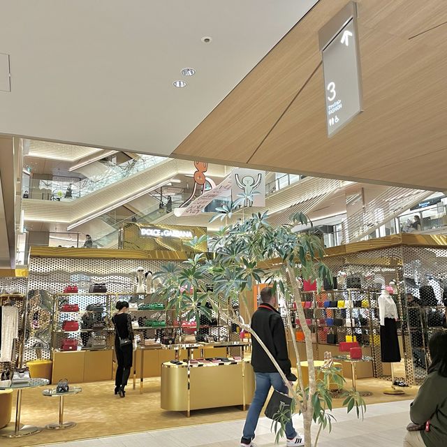 긴자 최대 규모 쇼핑몰 "긴자식스"에서 쇼핑하기🛍