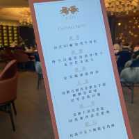 101樓用餐初體驗，香港最高摩天大樓，邊食晚餐變俯瞰維港