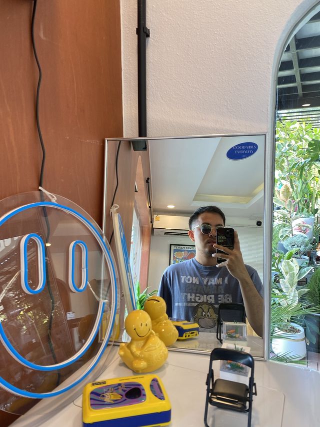 FEB cafee คาเฟ่ต้นไม้นราธิวาส