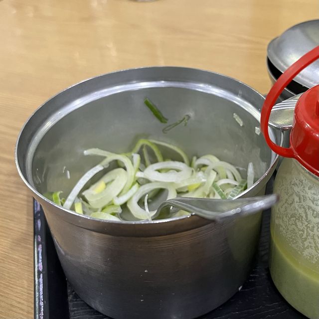【韓国ソウル・鐘閣】1954年創業ミシュラン掲載の伝統蕎麦店「美進」