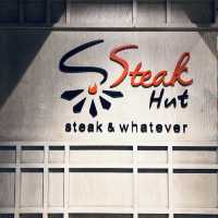 【インドネシア】ビーフ絶品“Steak Hut“