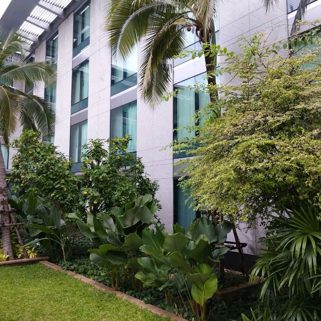 Airport Hotel