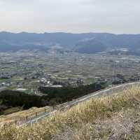 草千里で馬と触れ合おう！！