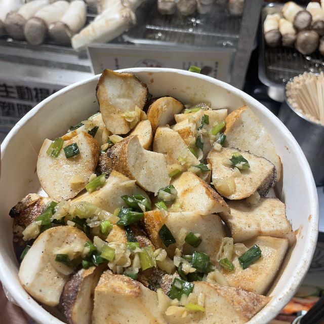 【台灣台中】翰記雞汁燒烤杏鮑菇🍄逢甲夜市必食🤤