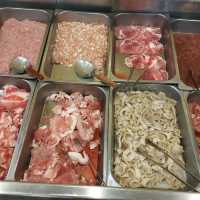 ร้านพุงกางหมูกะทะ ทะเลเผา กาญจนดิษฐ์