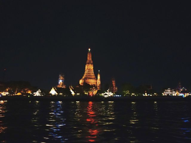 차오프라야강에서 보트타고 왓아룬 야경감상🕌