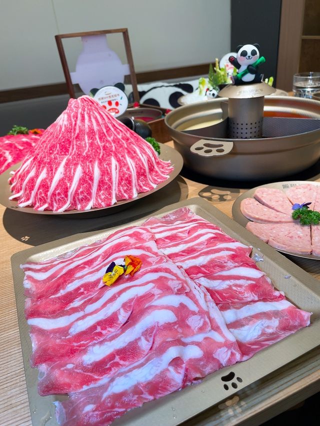｛深圳打卡熊貓主題火鍋探店｝