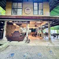 เชสท์นัท ฮิลล์ อีโค่ รีสอร์ท & คาเฟ่