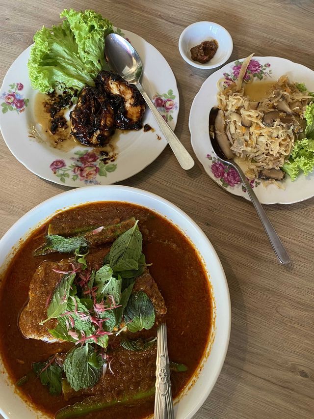 Delicious Nyonya Cuisine in Penang 🇲🇾
