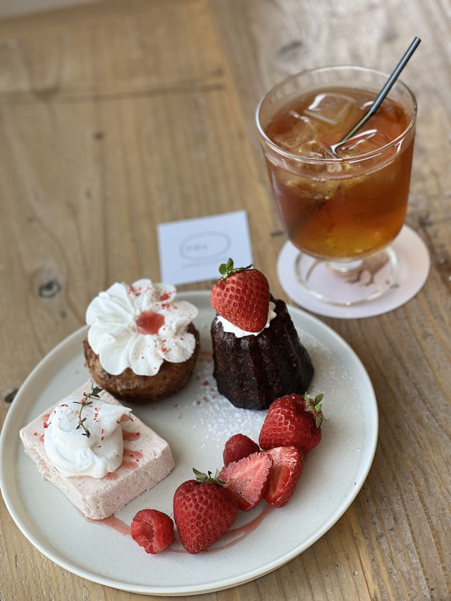 【福岡カフェ】いちごを使ったスイーツが絶品！