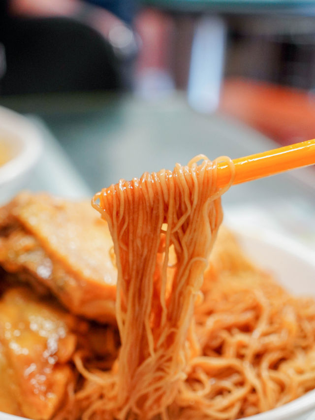 【澳門｜位於小巷一角的米其林美食指南推薦店】