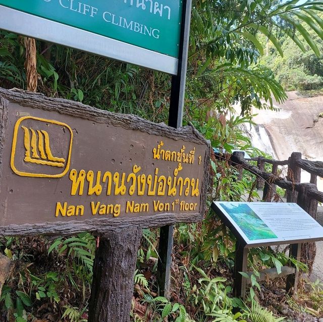 เที่ยวคลายร้อน น้ำตกพรหมโลก