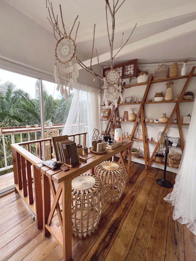 🌳 “บ้านไร่ ไออรุณ” ที่พักที่ต้องกลับไปซ้ำให้ได้