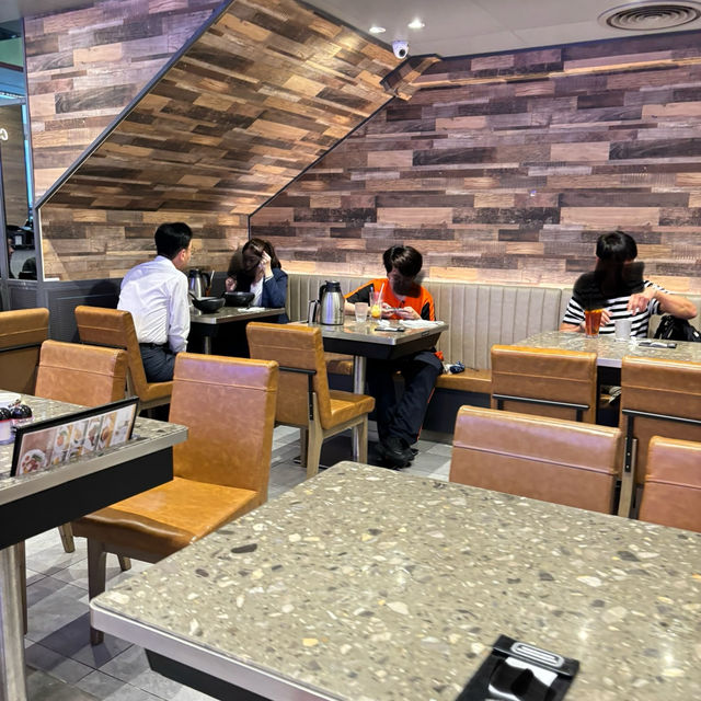 中環飯堂之鐵板乾炒牛河