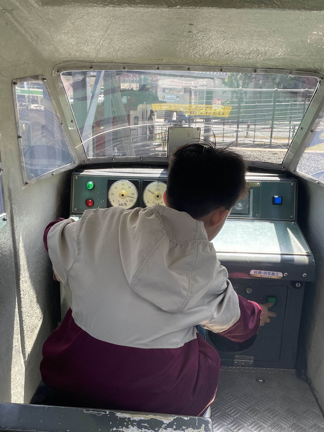 【 九州鐵道紀念館。親身體驗駕駛樂趣 】