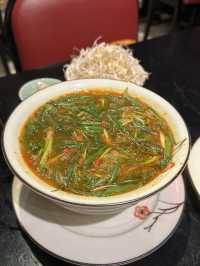 호이안에서 맛 볼 수 있는 곱창쌀국수