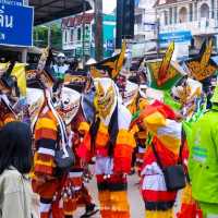 หนึ่งเดียวในโลก เตรียมตัวกันให้พร้อม งานผีตาโขน
