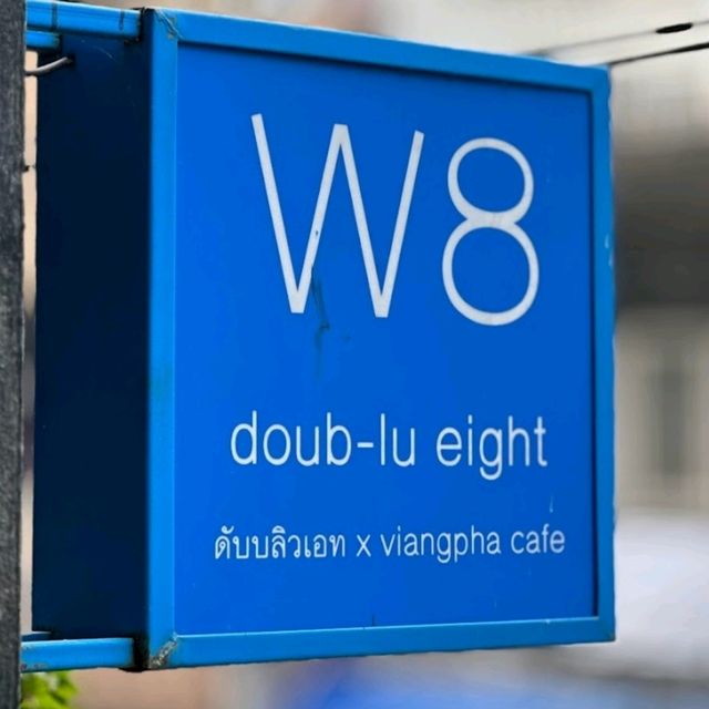 W8 x viangpha cafe คาเฟ่สวย ริมถนนช้างม่อย