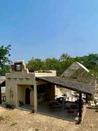คาเฟ่ธีมทะเลทราย 2BEEs Cafe & Garden - เชียงใหม่