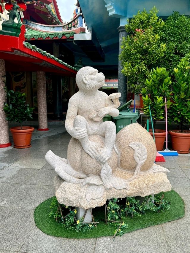 Exploring Miri Tua Pek Kong Temple
