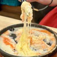 【大阪・東梅田】肉料理も魚料理も楽しめるネオ酒場「肉ト魚 大衆酒場 ひとめぼれ 梅田本店」