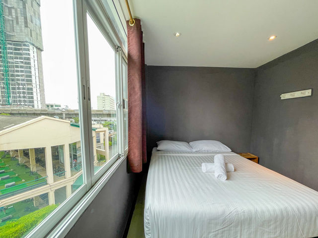 โรงแรม The Little Pig Sukhumvit