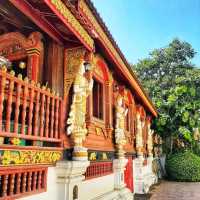 วัดมิ่งเมือง กราบสักการะหลวงพ่อพระศรีมิ่งเมือง