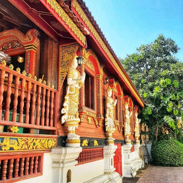 วัดมิ่งเมือง กราบสักการะหลวงพ่อพระศรีมิ่งเมือง