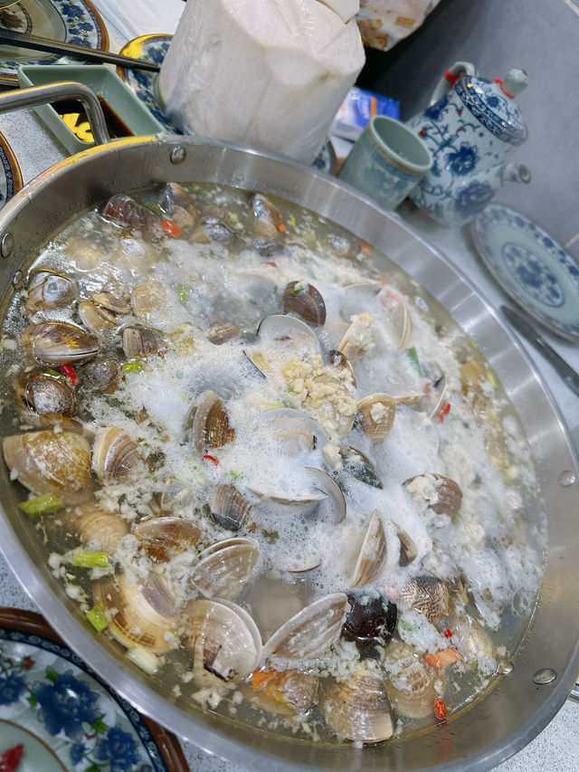 🇲🇴澳門名物卜卜蜆煲Wasabi手撕雞｜贏到粥 (下環)