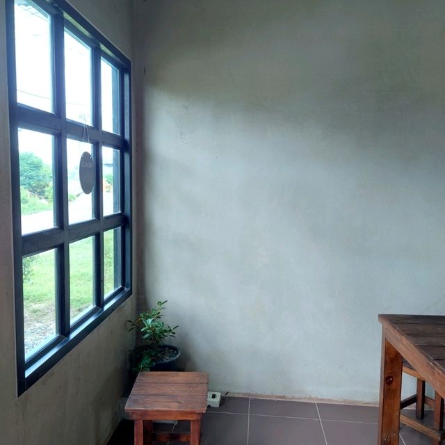 MJ Cafe Phan