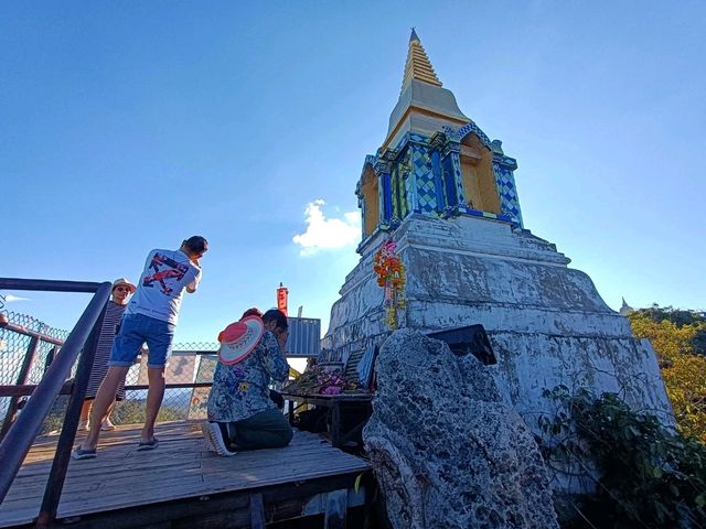 วัดพระพุทธบาทสุทธาวาส จ.ลำปาง